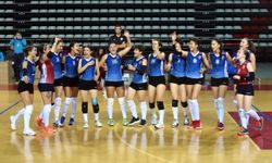 Derbinin galibi Kepez Belediyespor