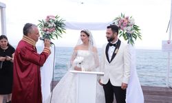 Ayşe ile Akif’in mutlu günü