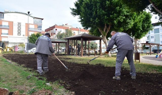 Kuzeyyaka'da park yenileme çalışması