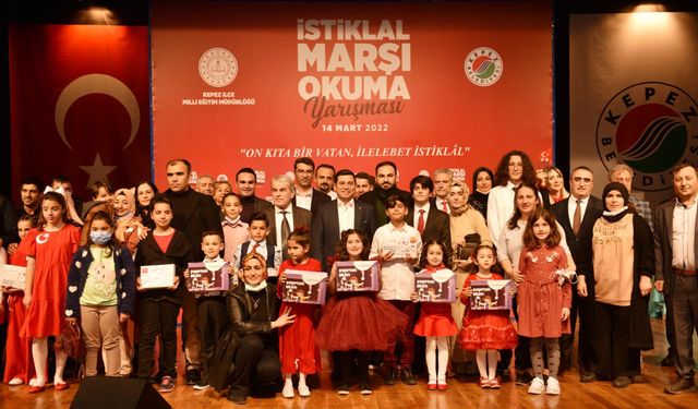 Kepez’de İstiklal Marşı Okuma Yarışması