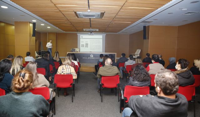 Büyükşehir’den ‘Toplumsal Cinsiyet Eşitliği’ semineri