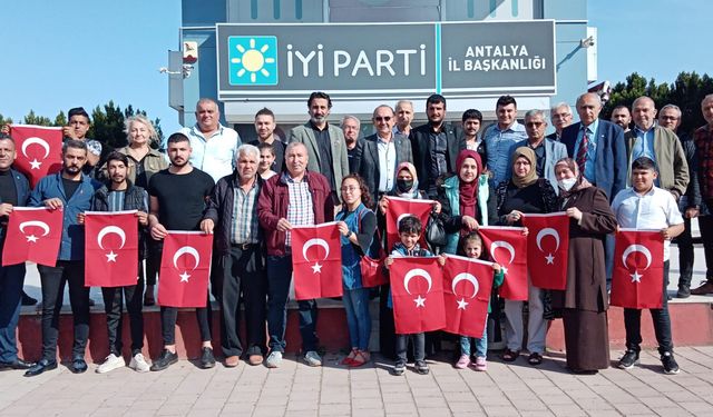 Antalya’da birinci parti olacağız