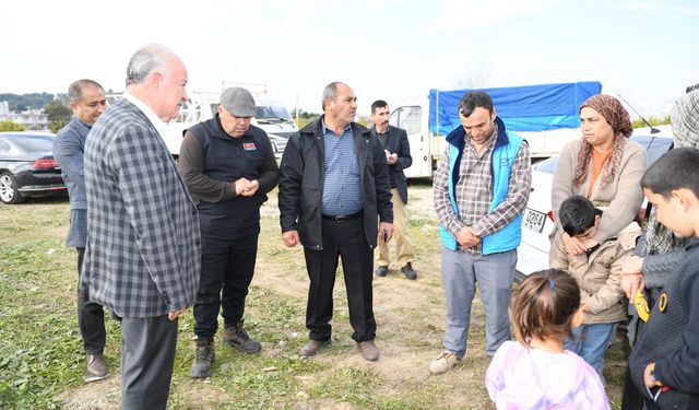 Başkan Şahin depremzedeleri ziyaret etti