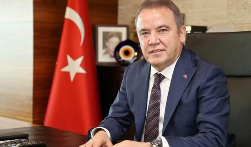 Muhittin Böcek gözaltına alındı